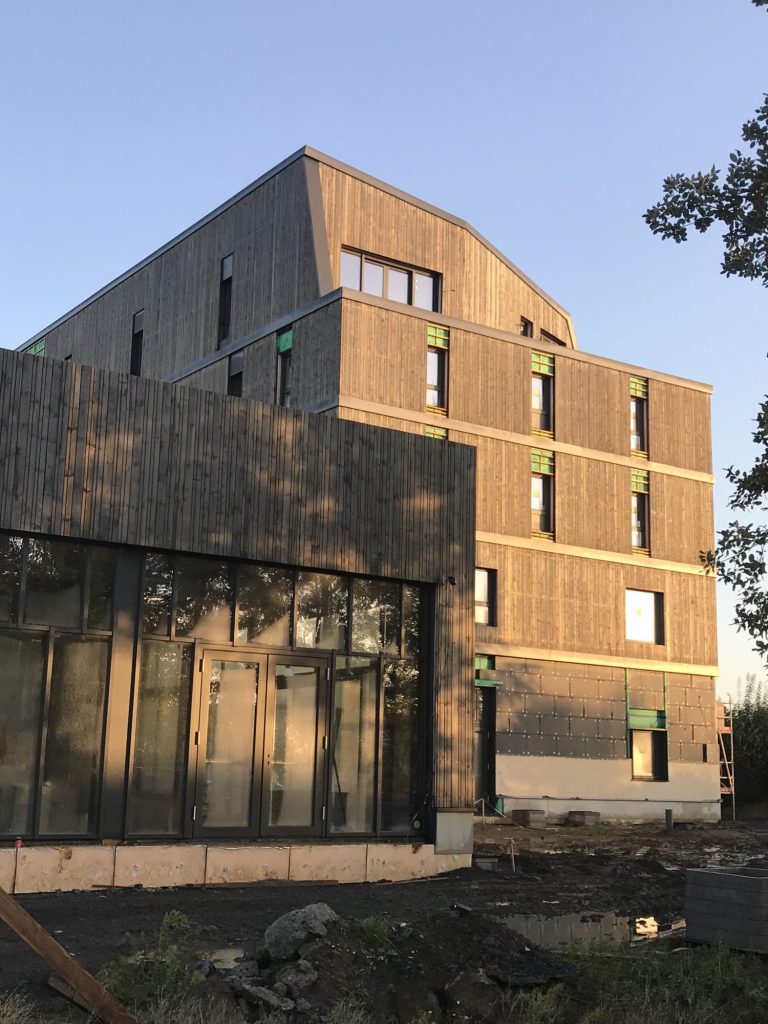 WAMBRECHIES – Couverture – Etanchéité – Bardage – SCI BULTHOTEL